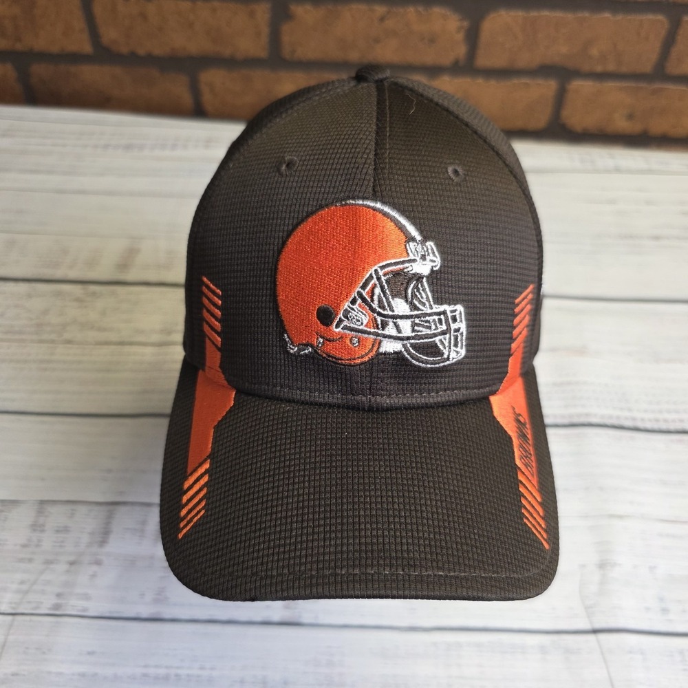 New Era Cleveland Browns Hat Brown Fitted Small Medium Football 39THIRTY Helmet